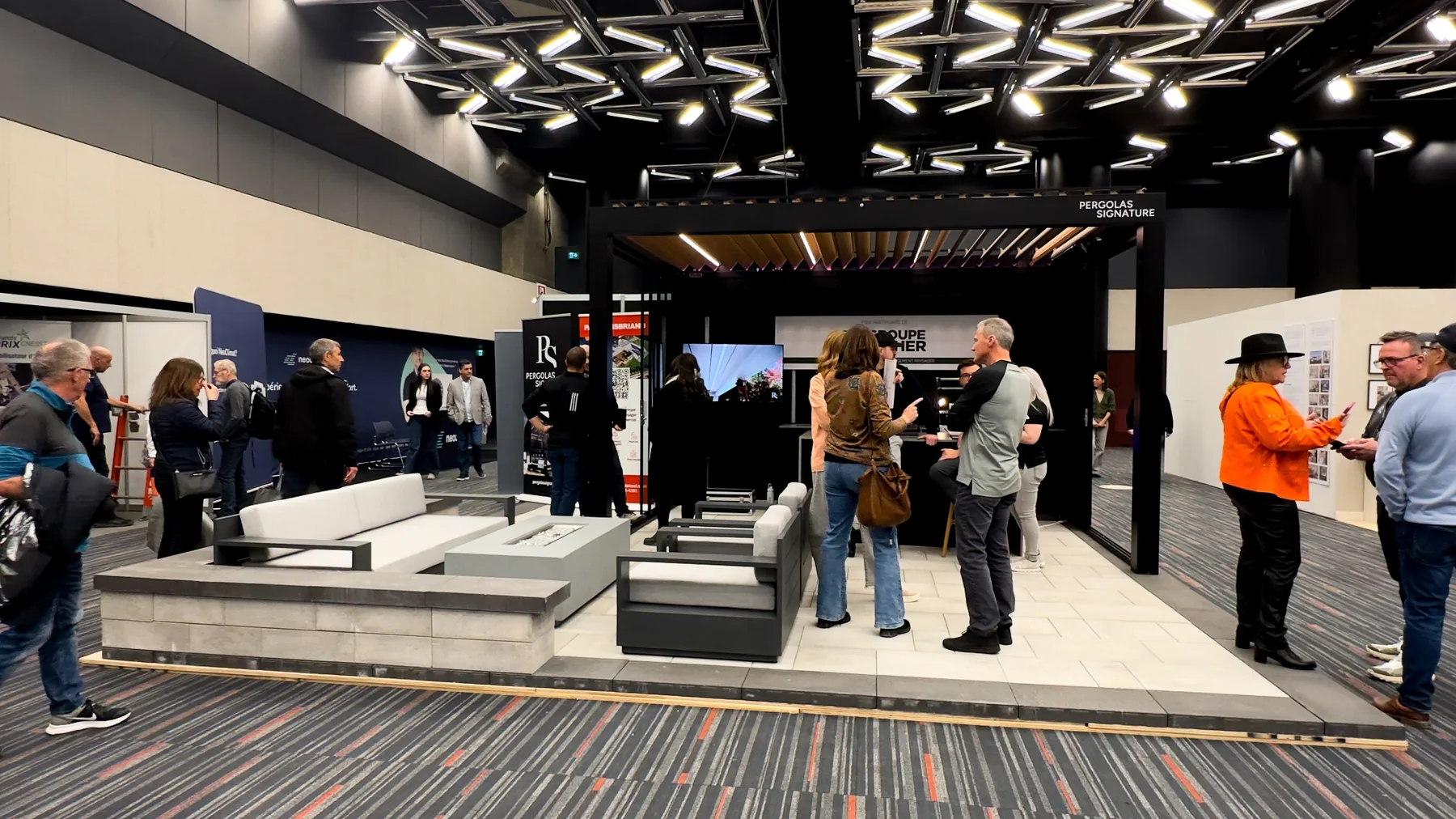 Kiosque Pergolas Signature au Salon National de l’Habitation de Montréal 2025