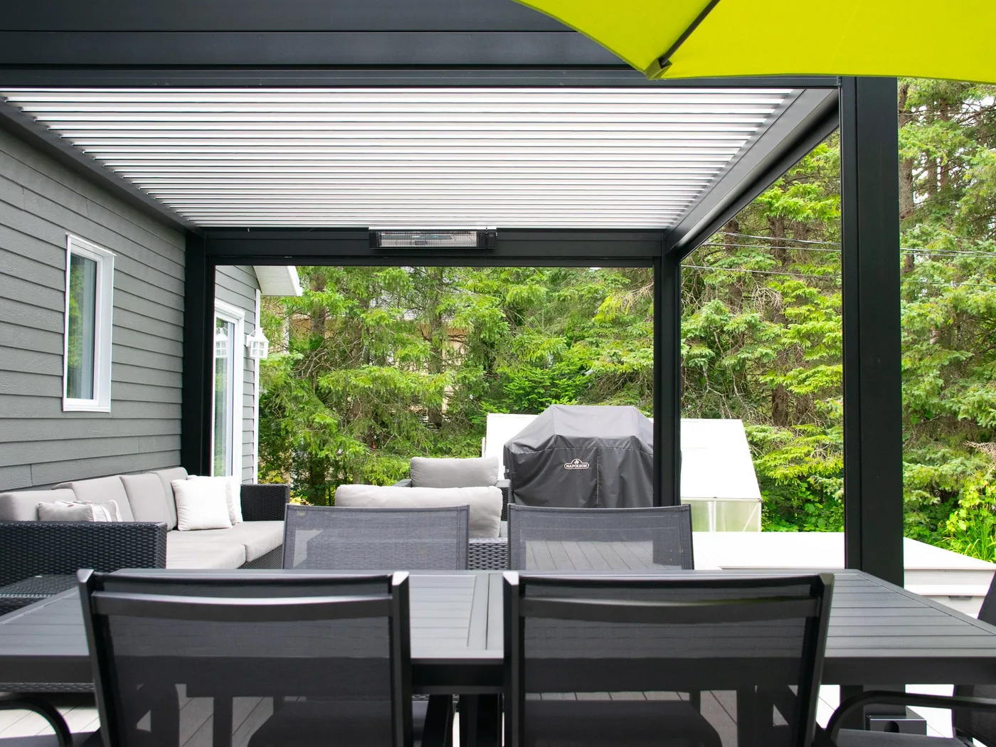 Close-up of the structure and adjustable louvres of the Provence pergola